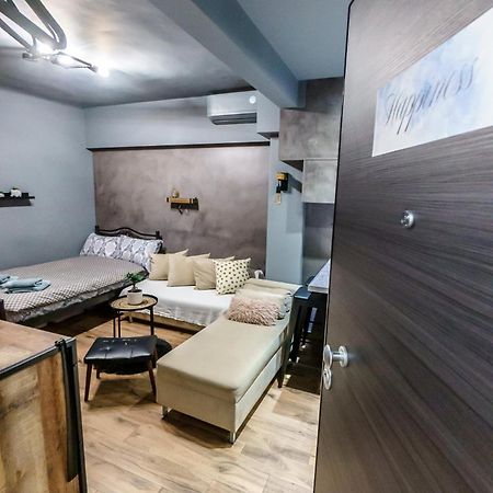Happiness Studio With Terrace. Thessaloníki Luaran gambar