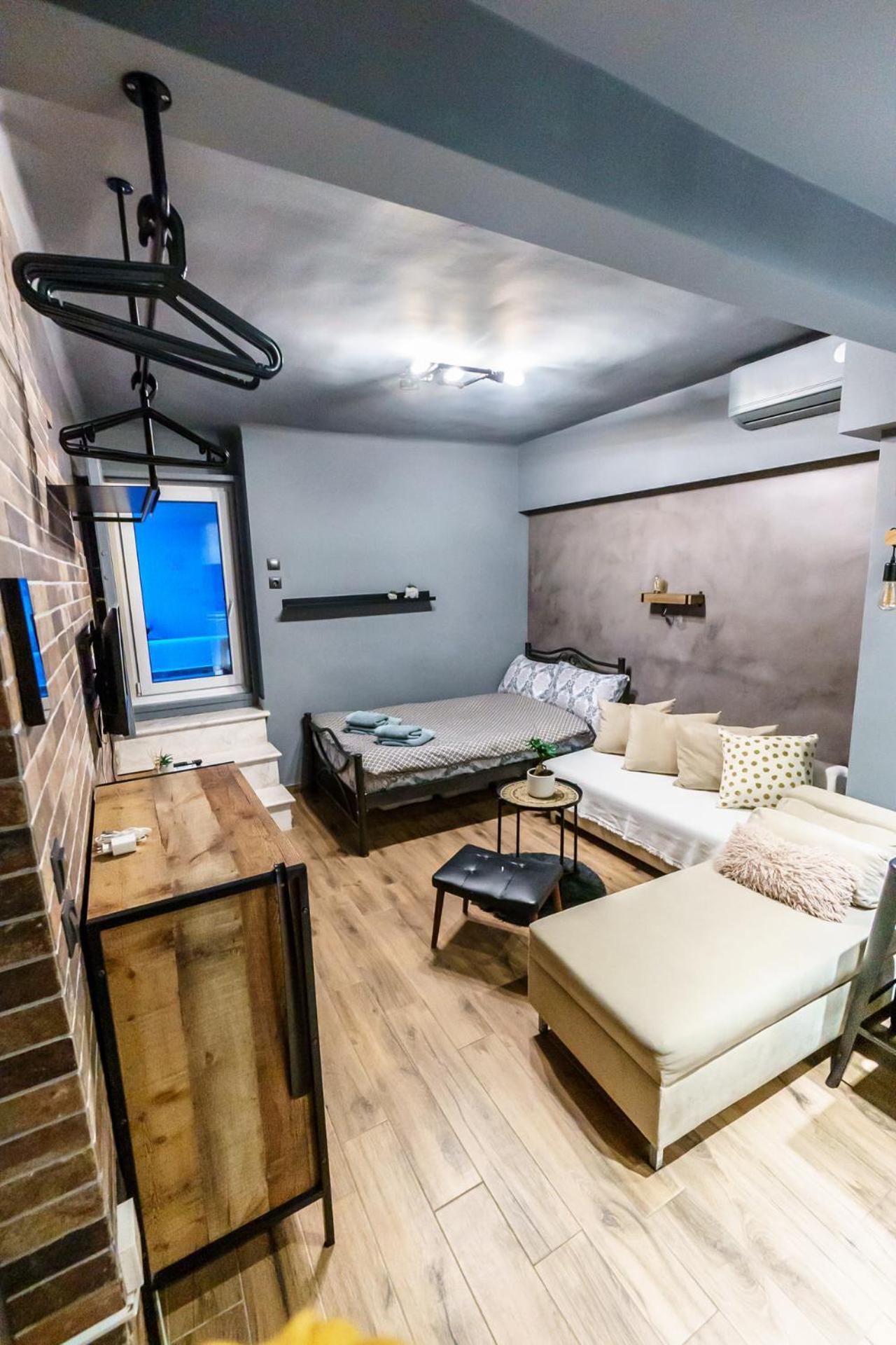 Happiness Studio With Terrace. Thessaloníki Luaran gambar