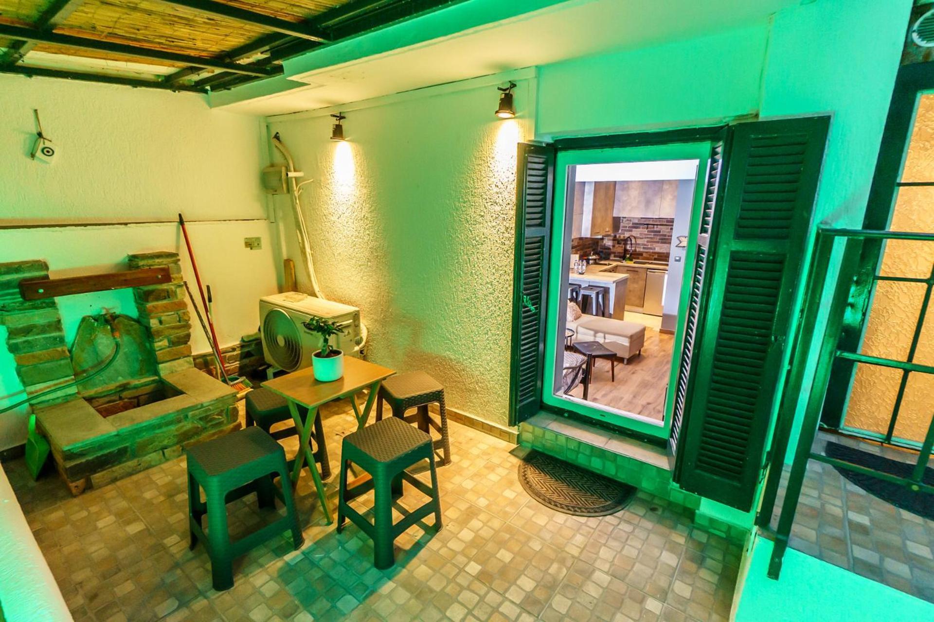 Happiness Studio With Terrace. Thessaloníki Luaran gambar